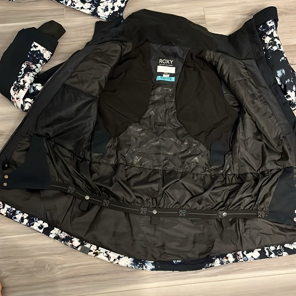 Roxy Dryflight Ski/ Snowboard Jacket Euc - image 8